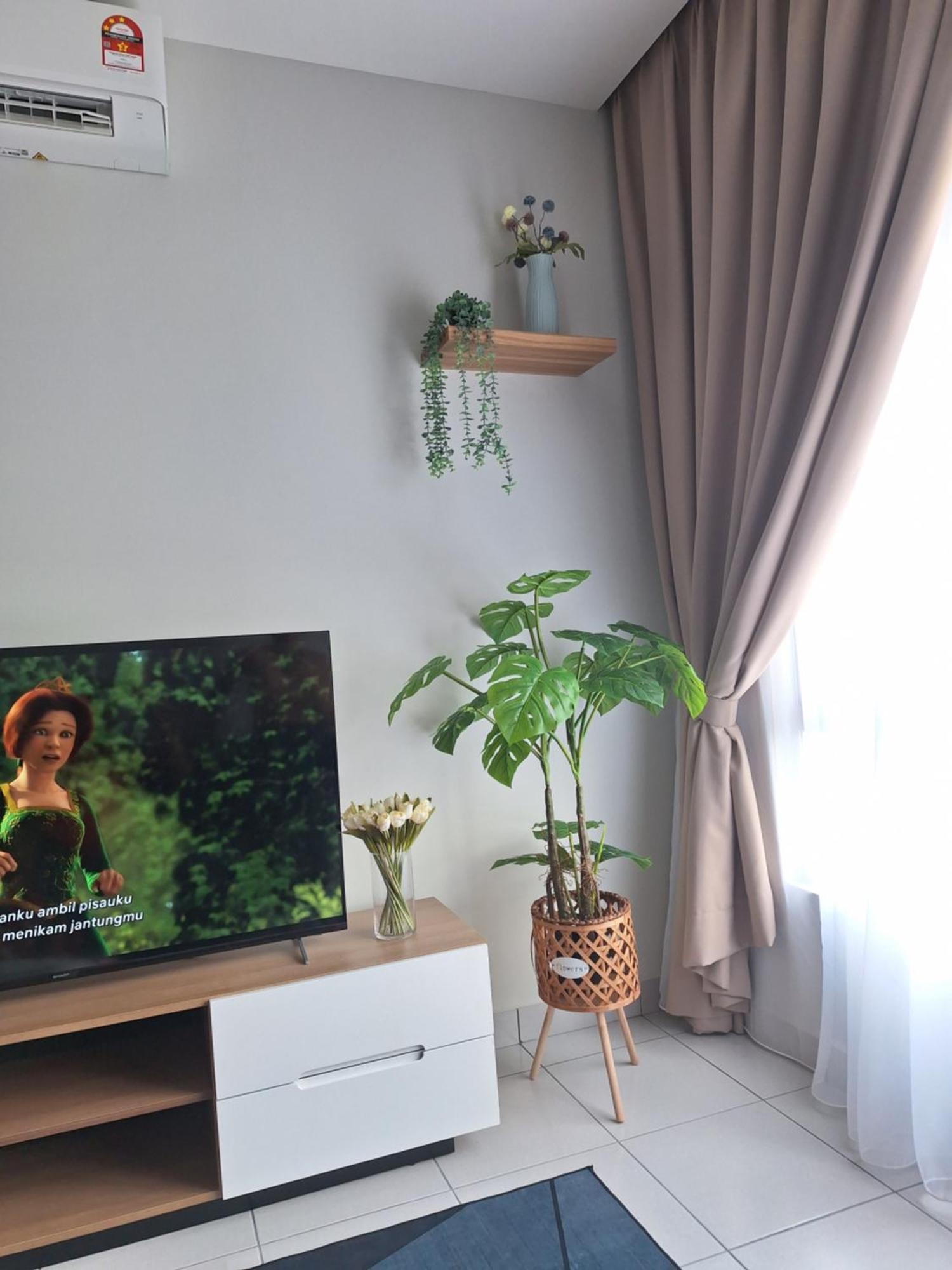 Apartment Znz Ostia Bangi Netflix
